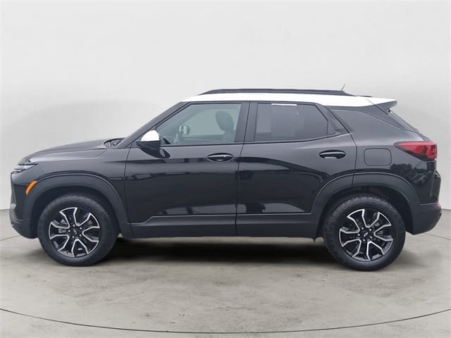 Used 2025 Chevrolet TrailBlazer ACTIV 4D Sport Utility - KL79MSSL1SB090228