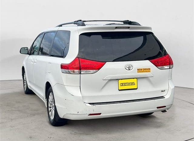 Used 2011 Toyota Sienna XLE 4D Passenger Van – 5TDYK3DC0BS074912 full
