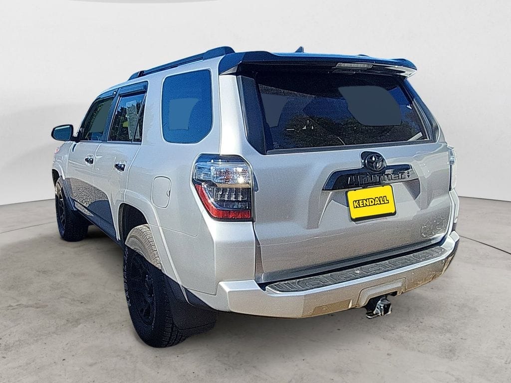 Used 2021 Toyota 4Runner Venture 4D Sport Utility - JTEHU5JR8M5846494