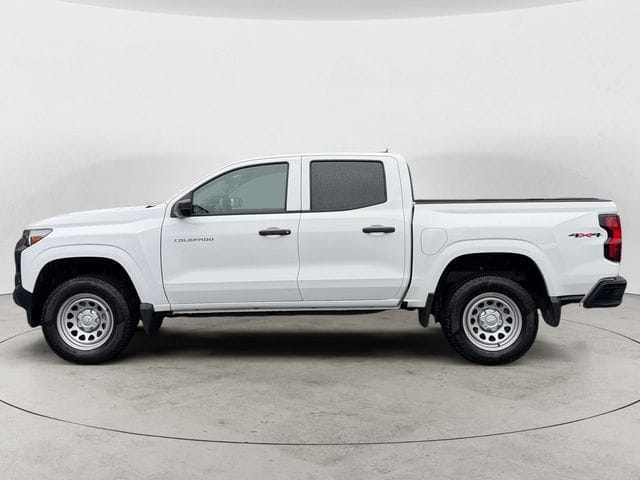 Used 2025 Chevrolet Colorado Work Truck 4D Crew Cab - 1GCPTBEK9S1121389