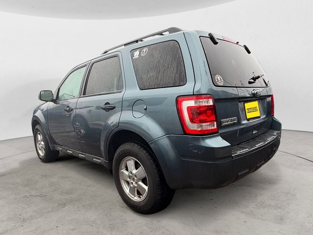 Used 2011 Ford Escape XLT 4D Sport Utility - 1FMCU9D73BKB86374