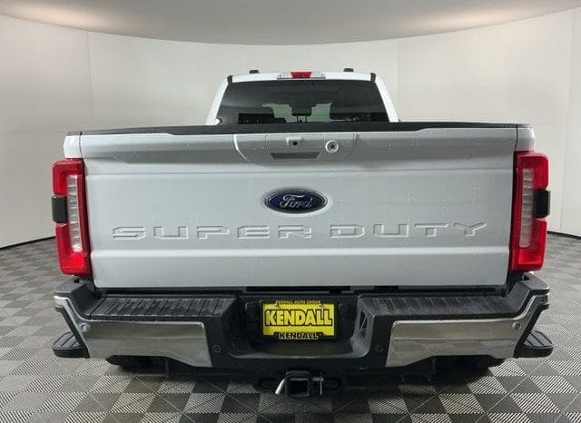 Used 2025 Ford F-450SD Lariat 4D Crew Cab – 1FT8W4DTXSEC52244 full