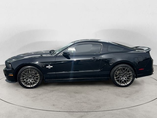 Used 2013 Ford Mustang Shelby GT500 2D Coupe - 1ZVBP8JZ4D5272573