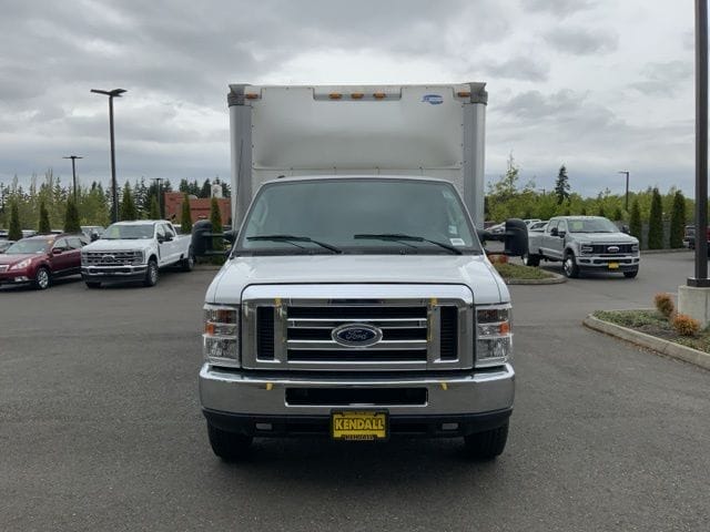 Used 2018 Ford E-450SD Base Specialty Vehicle - 1FDXE4FS8JDC26048