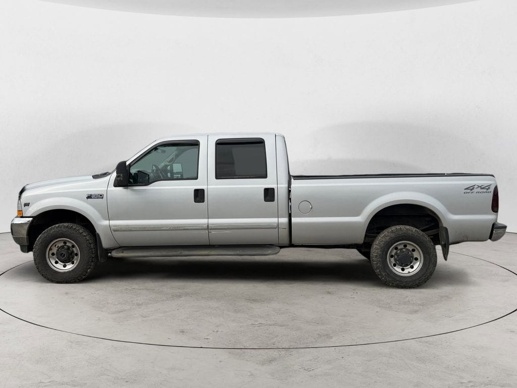 Used 2002 Ford F-350SD XLT 4D Crew Cab - 1FTSW31S32EC92774