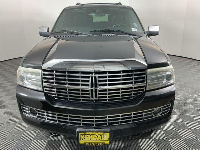 Used 2011 Lincoln Navigator Base 4D Sport Utility - 5LMJJ2J57BEJ02952