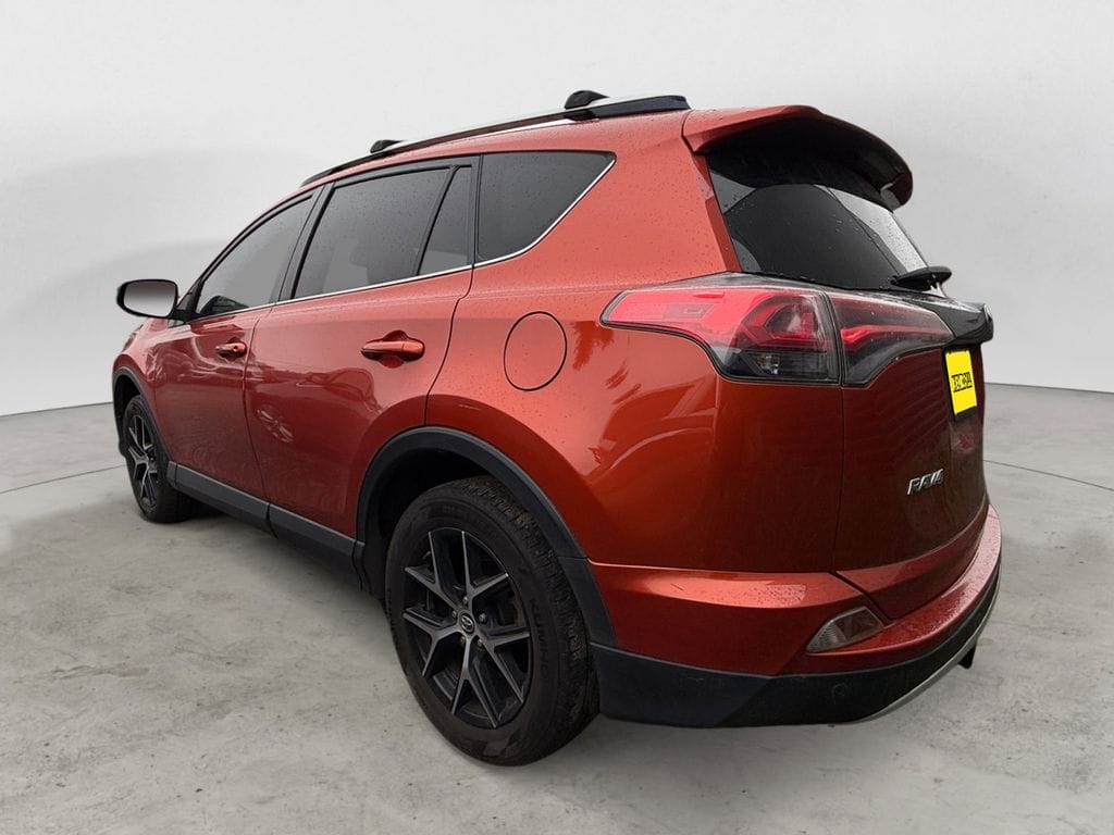 Used 2016 Toyota RAV4 SE 4D Sport Utility – JTMJFREV0GD182829