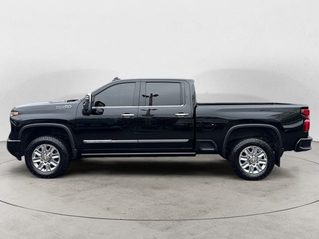 Used 2024 Chevrolet Silverado 3500HD High Country 4D Crew Cab – 2GC4YVEYXR1160846