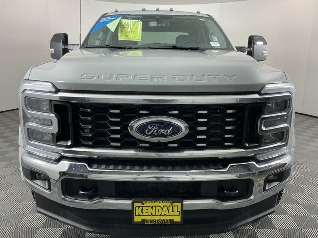 Used 2025 Ford F-450SD Lariat 4D Crew Cab - 1FT8W4DTXSEC52728