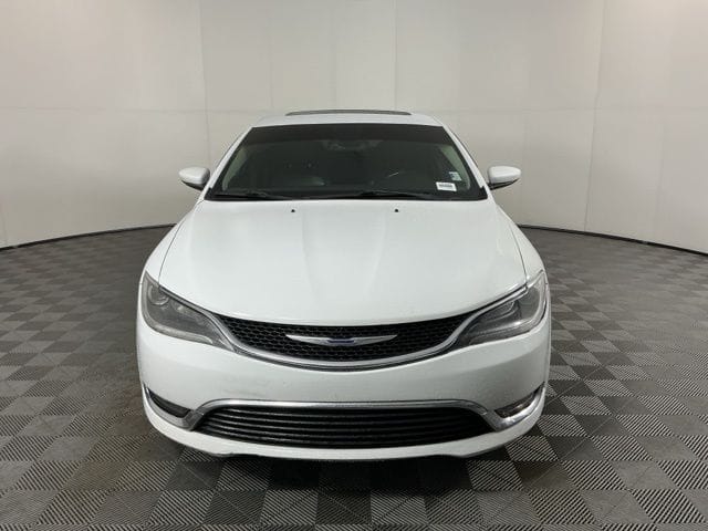 Used 2015 Chrysler 200 C 4D Sedan – 1C3CCCCG2FN700553