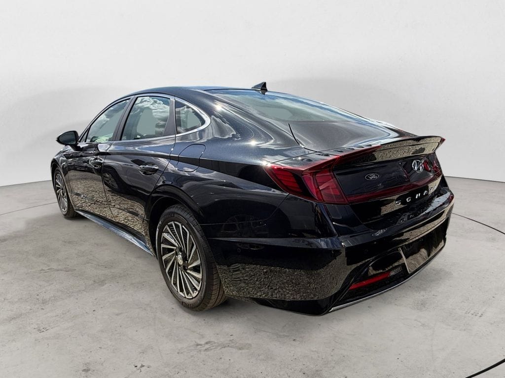 Used 2022 Hyundai Sonata Hybrid Limited 4D Sedan – KMHL54JJ0NA051573