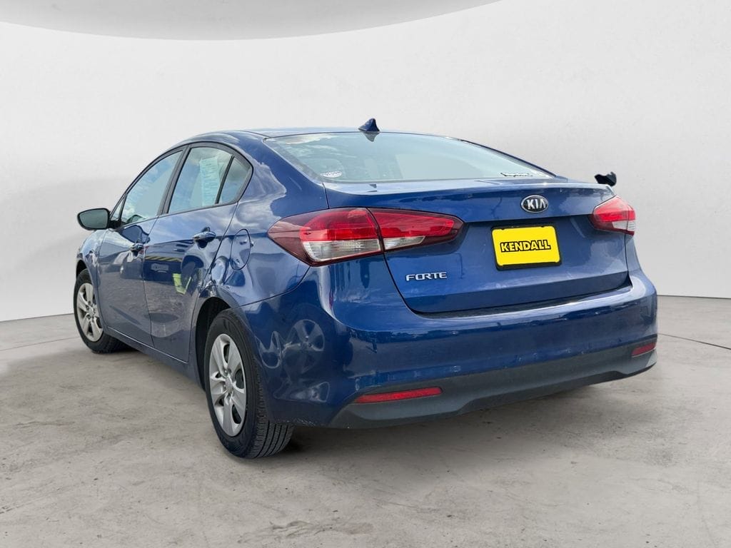 Used 2017 Kia Forte LX 4D Sedan – 3KPFK4A72HE051364