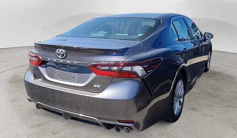 Used 2022 Toyota Camry SE 4D Sedan – 4T1G11AK9NU701262 full