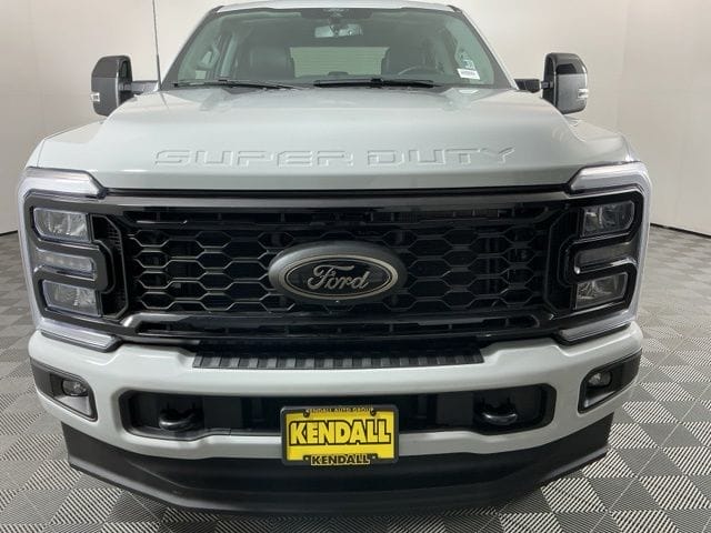 Used 2025 Ford F-350SD Lariat 4D Crew Cab - 1FT8W3BT8SEC43765