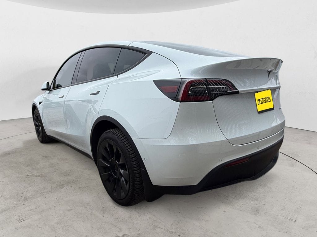 Used 2022 Tesla Model Y Long Range 4D Sport Utility - 7SAYGDEE1NF514185