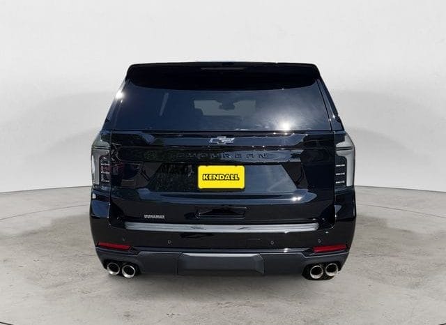 Used 2026 Chevrolet Suburban Z71 4D Sport Utility – 1GNS6DK88TR166243 full