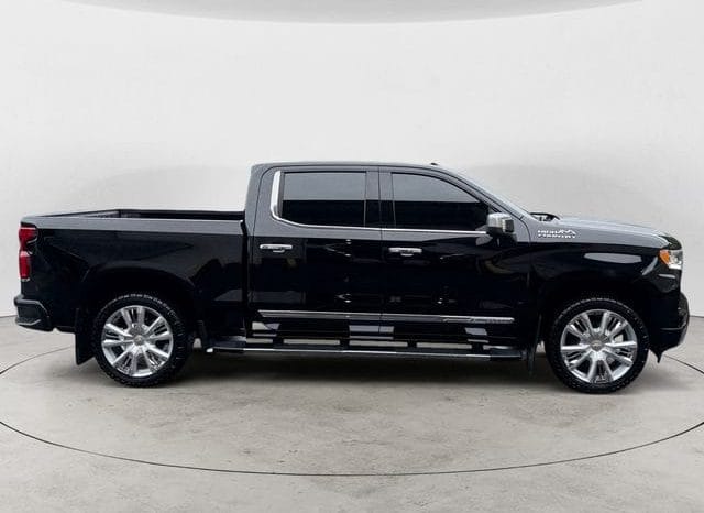 Used 2024 Chevrolet Silverado 1500 High Country 4D Crew Cab – 2GCUDJED5R1134186 full