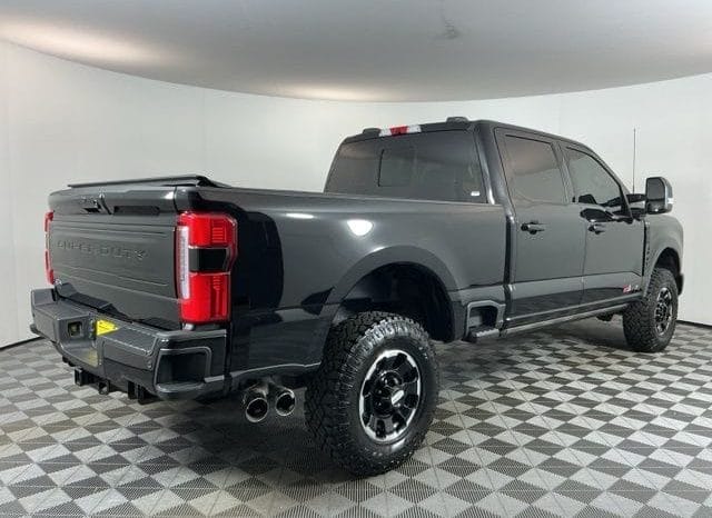 Used 2025 Ford F-350SD Platinum 4D Crew Cab – 1FT8W3BM5SED28460 full