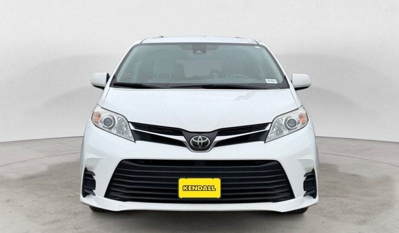 Used 2018 Toyota Sienna LE 4D Passenger Van – 5TDKZ3DC2JS947723 full