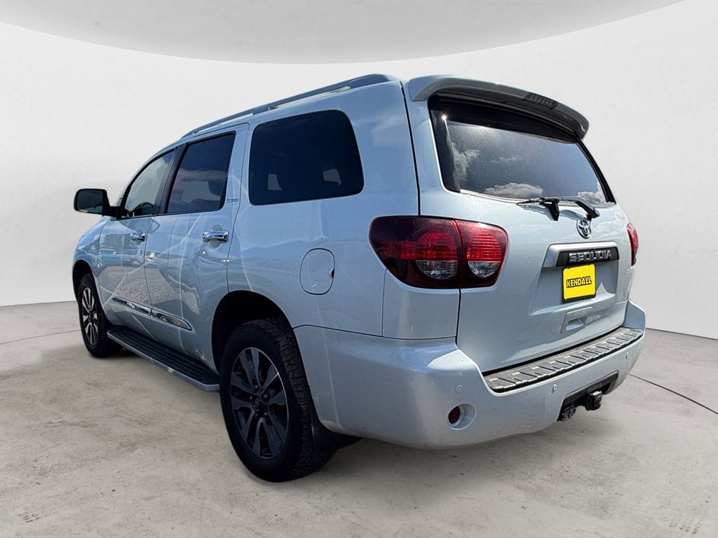 Used 2022 Toyota Sequoia Limited 4D Sport Utility - 5TDFY5B13NS189592